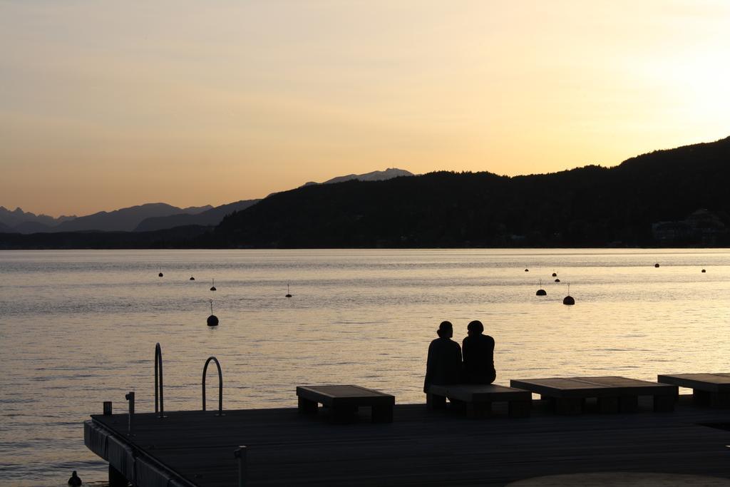 孙布里克沃思特尔斯酒店 Pörtschach am Wörthersee 外观 照片